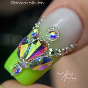 ongle réaliser dans le meilleur centre de formation en ongle ezella nail academy a Lille